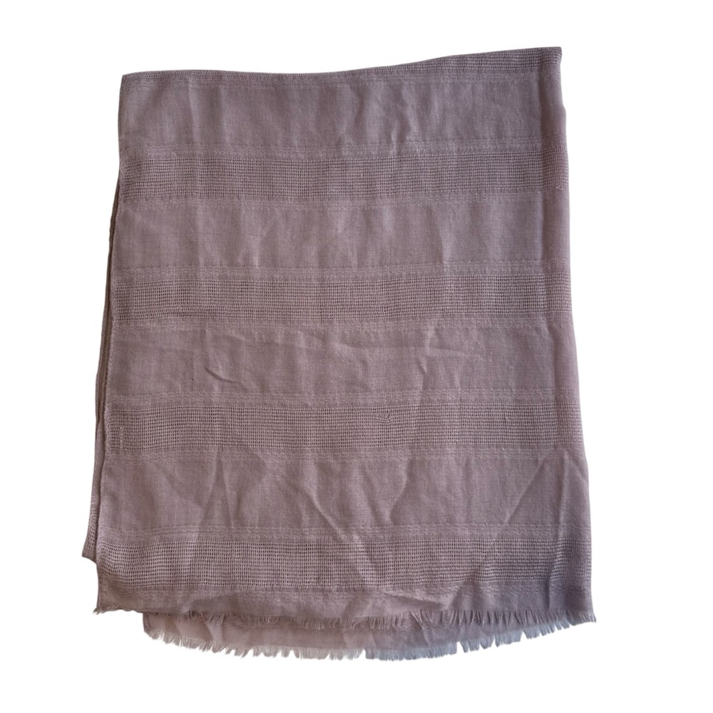 Women’s Solid Purple Scarf .